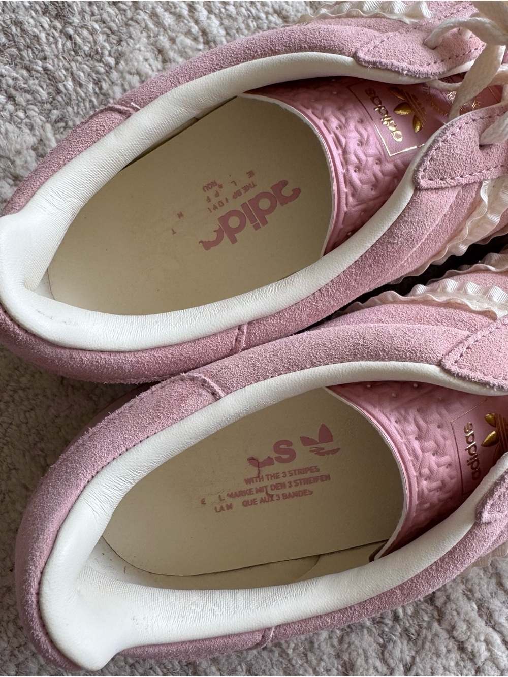adidas Gazelle Sneakers in Pink and Cream - Picture 5 of 8